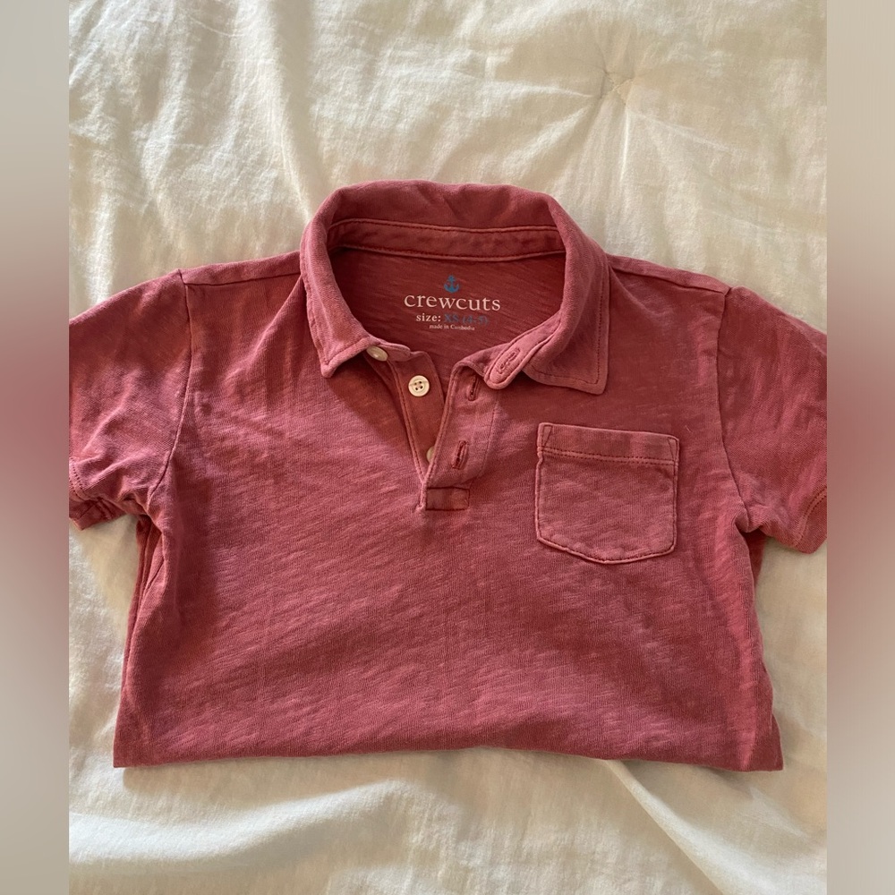 Boys size 4/5 shortsleeved polo